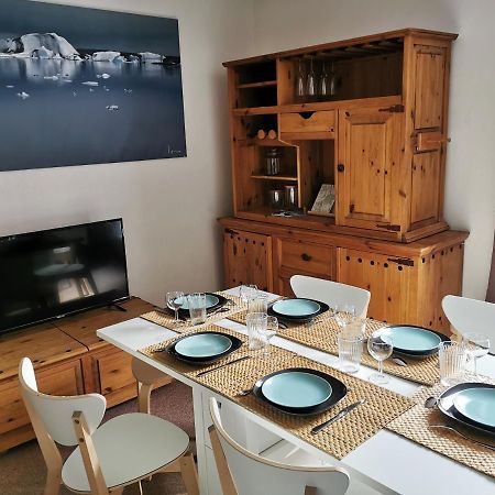 Grand studio 4 à 6 personnes, au pied des pistes Vars  Extérieur photo